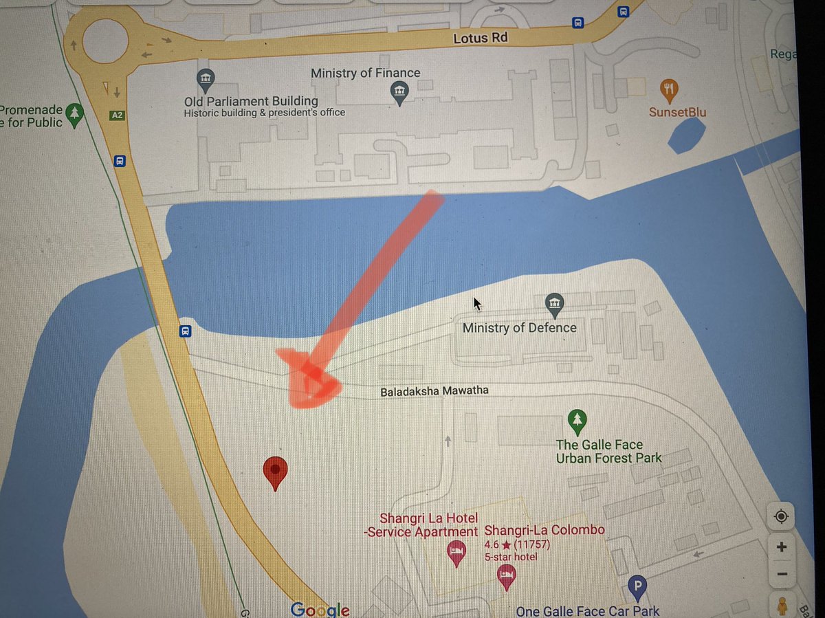 Trained MH &amp; psychosocial volunteers are at #GalleFaceProtest (next to SLRCS tent) to provide support for organisers and protestors. 

Do visit this tent if you want to discuss taking care of yourself &amp; others during protests.

6°55'43.5"N 79°50'35.8"E
goo.gl/maps/cd8gxMAQF…