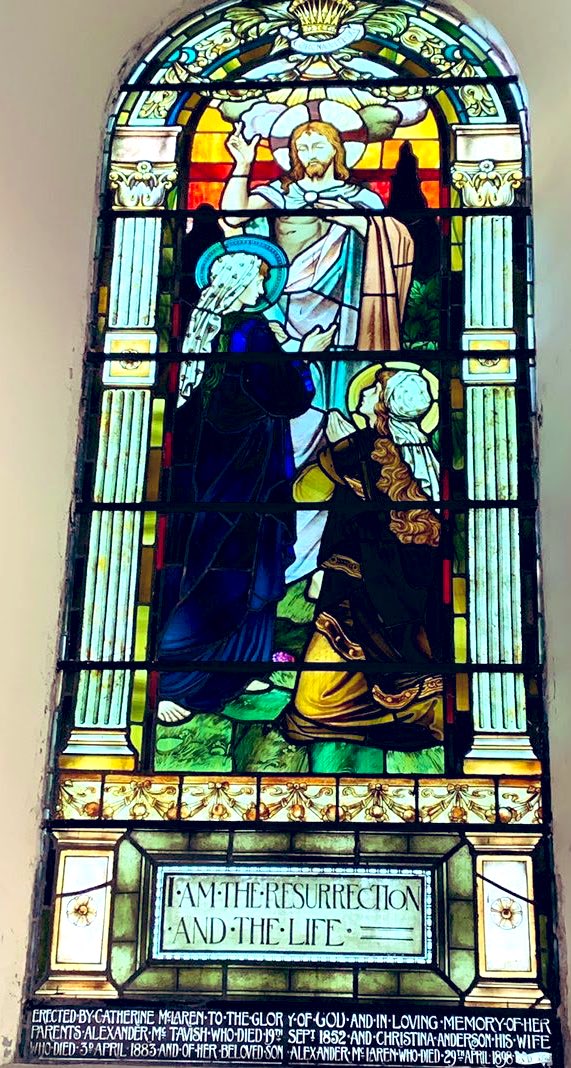 jeelyeater1's tweet photo. #StainedGlassSunday For #EasterSunday morning - #stainedglass in Killin @churchscotland. Have just found out from @BNArchive that it is by the Studio of #StephenAdam &amp; Son, Glasgow, 1902. https://t.co/mzk4NEYLUf