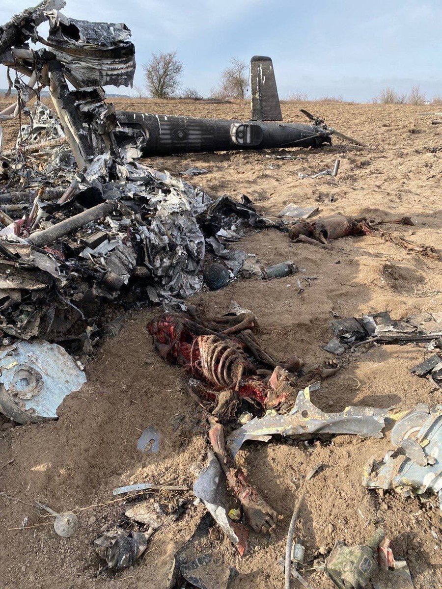 YTEReports's tweet photo. Destroyed occupant's helicopter.18+
#Ukraine️ #yourtopic #newschannel
#UkraineWar #RussiaUkraineWar https://t.co/HtNNaL6v20