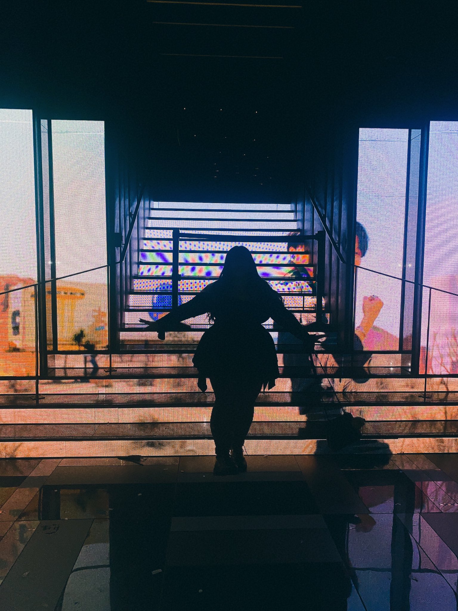 ⁷ on Twitter "you can’t tell but this dress looked amazing on me https