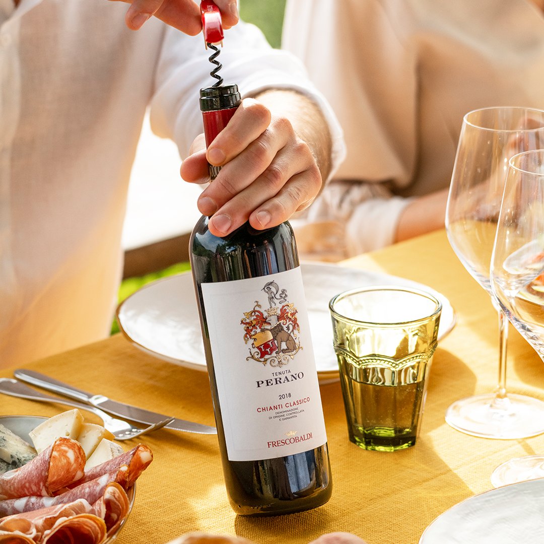 FrescobaldiVini's tweet photo. This Easter, uncork happiness. Let's celebrate together.

#TenutaPerano #ChiantiClassico #Frescobaldi #FrescobaldiVini #ToscanaDiversity #WineLovers #TuscanyWine #ITalianWine #WineTasting #Easter2022 https://t.co/mNQsswmv8M