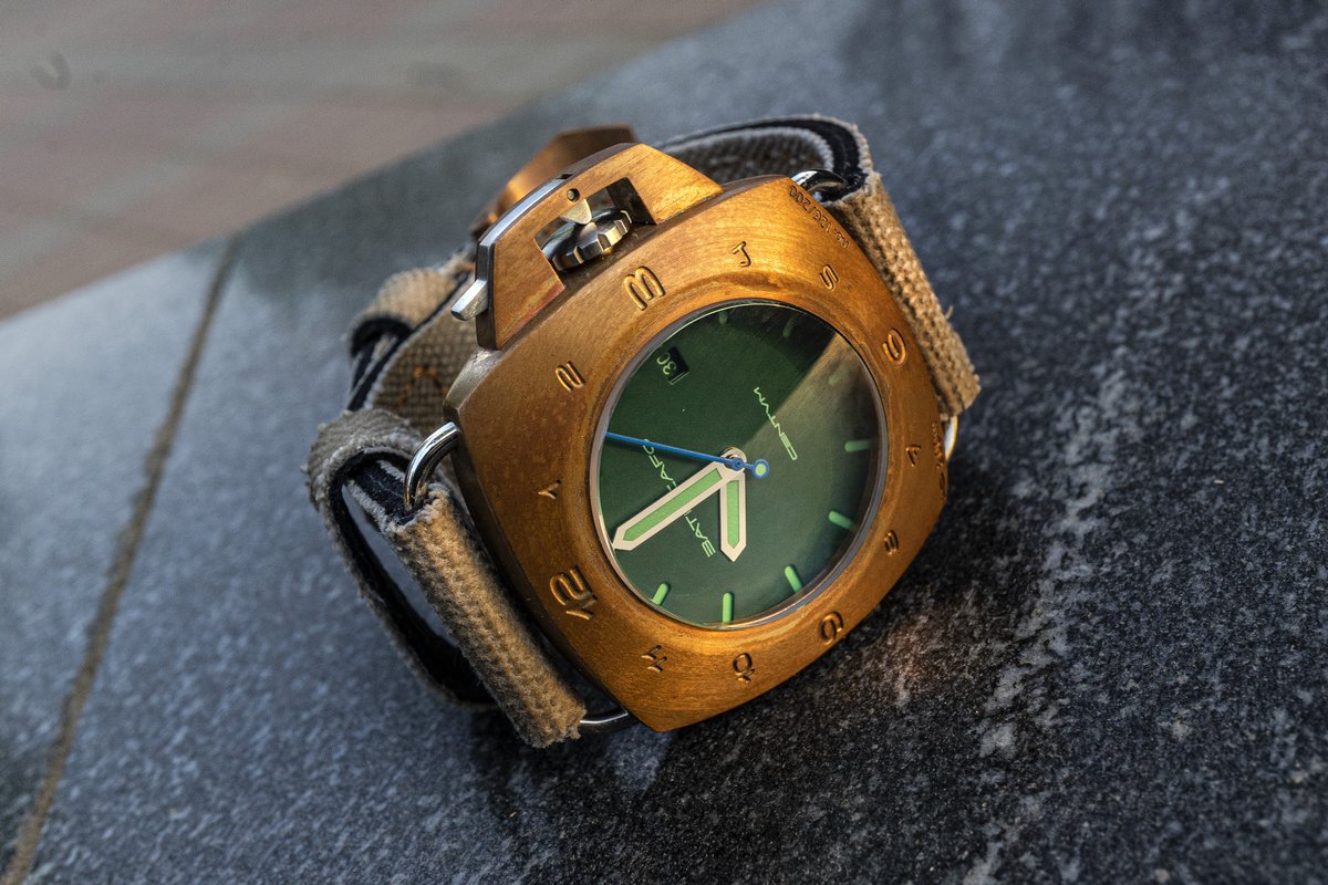 BATISCAFO - Bronze Vintage Military Diving Designer`s Watch