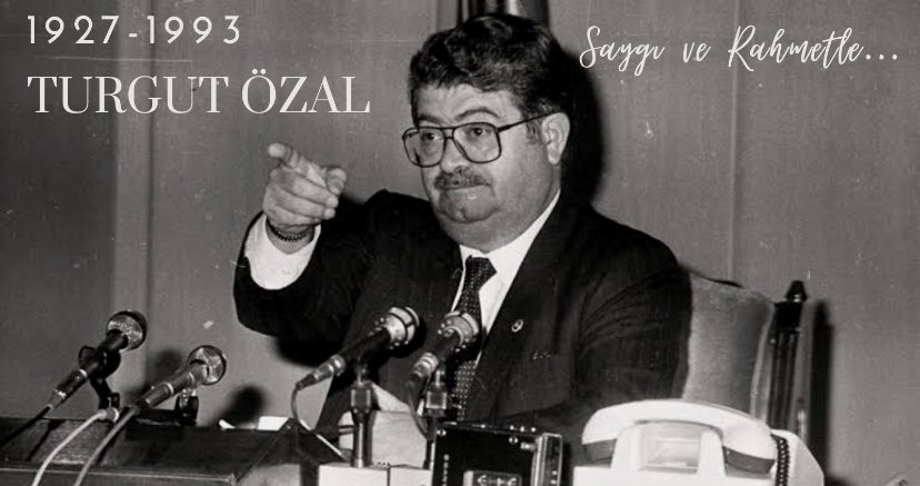 Ülkemizin yetiştirdiği kıymetli siyasetçi ve devlet adamı 8. Cumhurbaşkanımız Turgut Özal’ı vefatının 29. yılında saygı ve rahmetle yâd ediyoruz. Ruhu şad, mekanı cennet olsun.