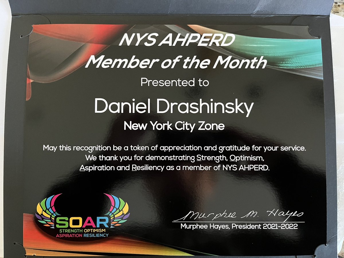 Danimal4PE's tweet photo. Thank you @NYSAHPERD and @nycahperd for such an honor! It’s a pleasure to serve the health/PE professionals of NYC and the entire Empire State! #SOAR @PS21si @MrCPS21 https://t.co/Df4uNgGNM3