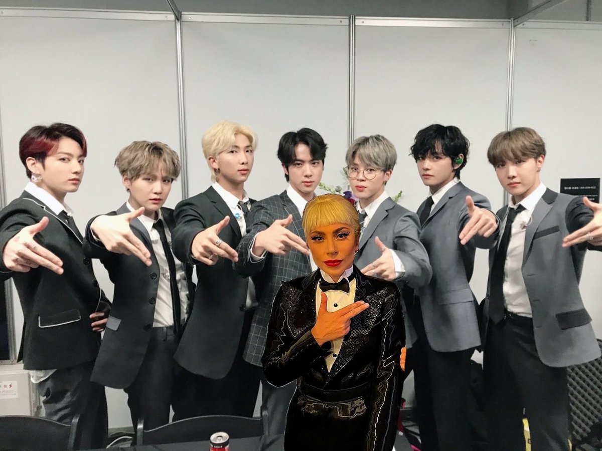 joontriever_02's tweet image. &quot;WE ARE BULLETPROOF&quot; and what if this is a collab🤯😳😵😵
#BTSISCOMING 
#BTSCOMEBACK2022 
#BTSCOMBACK