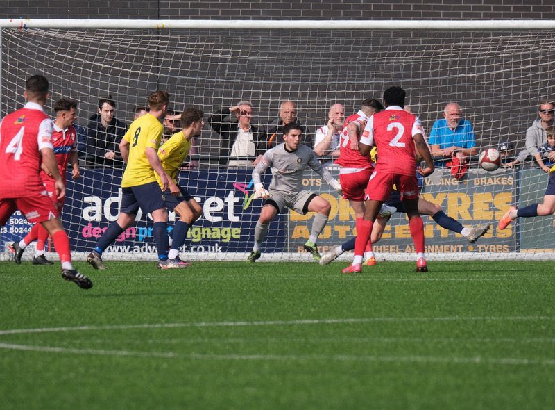KieranWeledji's tweet image. Busy bank holiday weekend! @safc 🌊🐶🔴⚽️.. Happy Easter!!🐣 #2togo