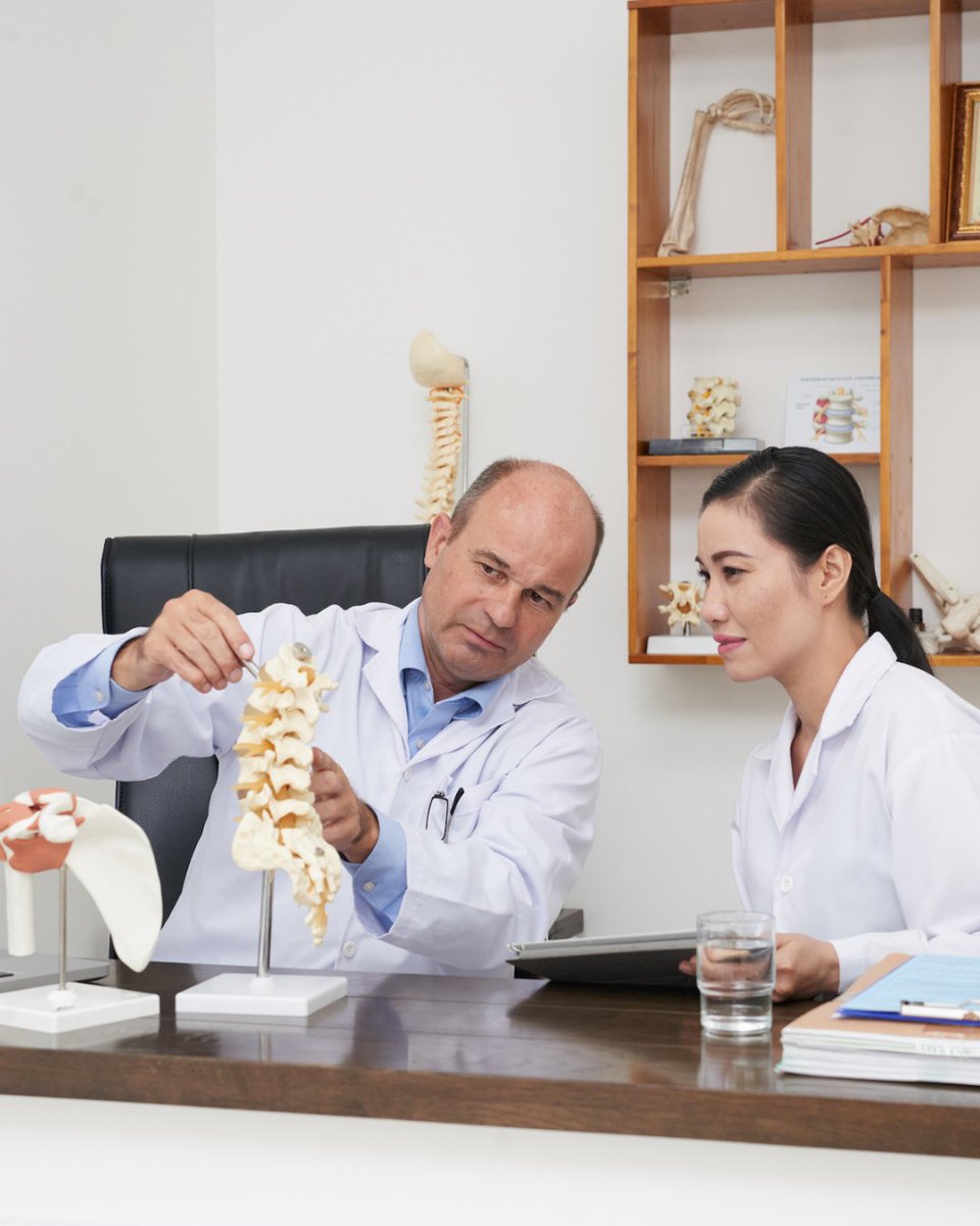 PerryChiro's tweet image. There are about 100K practicing Doctors of Chiropractic around the world today and 10,000 chiropractic students who all know how chiropractic care can help you live a healthy lifestyle. 

#perrychiropractic #perrychiro #getadjusted #wellness #welladjusted  #Chiropractic #Facts