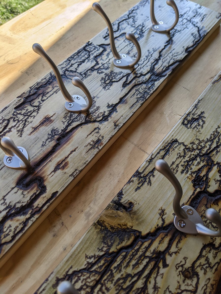 Jeff24894295's tweet image. My weekend working project. Fractal burning. #fractalburning #260woodworking