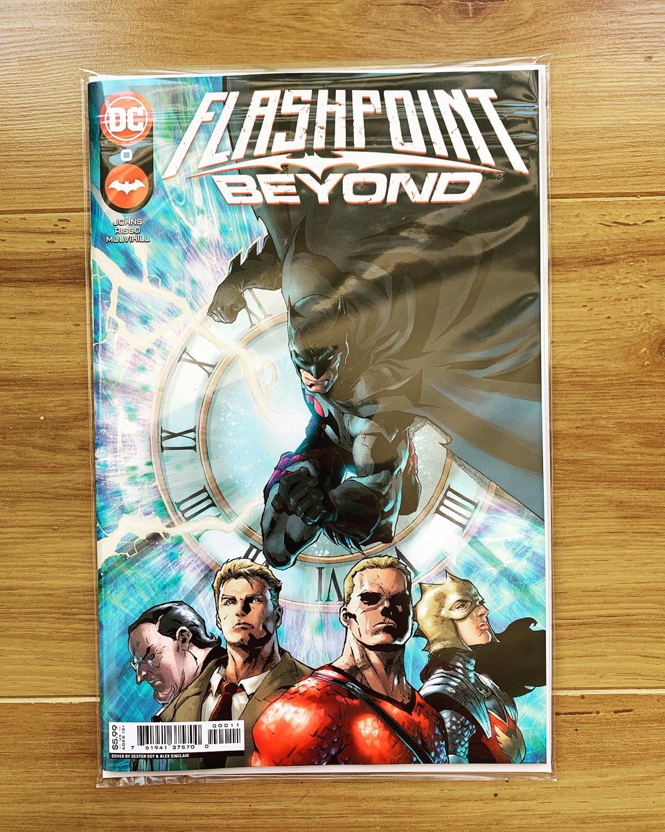 comics42shop's tweet photo. Flashpoint Beyond, Issue 0

Forced to don the cowl once again, Batman prowls the streets of Gotham searching for answers to how this world still exists, but what he starts to uncover will send him hurtling around the globe.

#comics42shop 
#dccomics #flashpoint https://t.co/jNslXtXjsC