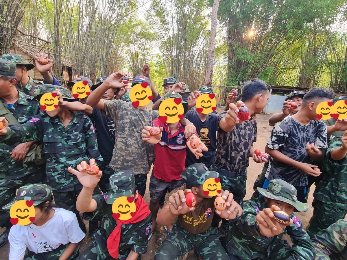 BeastBurmese's tweet photo. #Easter #easterstrike Our brave ppl on the ground also took part in the Easter Strike. Can you please RT? We need funds urgently for them. Please contact me to donate or go to burmesebeastfriends on Insta for more donation methods. Thank you. #WhatsHappeningInMyanmar https://t.co/CPHiF59FDy