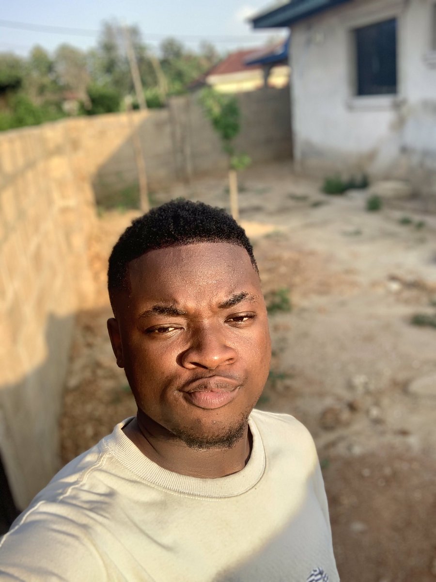 AkoladeEmmanue6's tweet photo. @Naija_PR 20 🖤 https://t.co/VfMZno1pRp