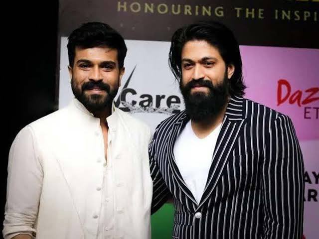 Raj5A9's tweet photo. No war between @TheNameIsYash
&amp;  @AlwaysRamCharan friends

Some Haters creating this trend by paid,! 

Both are successfully entered into Pan Indian Stars , so Haters creating fake propaganda against them !

#RamVsYash https://t.co/gcOXhp3k30