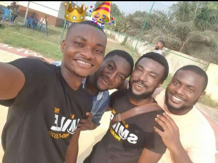 PeterQuamhe's tweet photo. Happy birthday to a friend, a bonka boy 😆 and a seasoned patron of #TheSmileProject 

I appreciate you bro. More life @MrDzramado https://t.co/muZatq6NWj