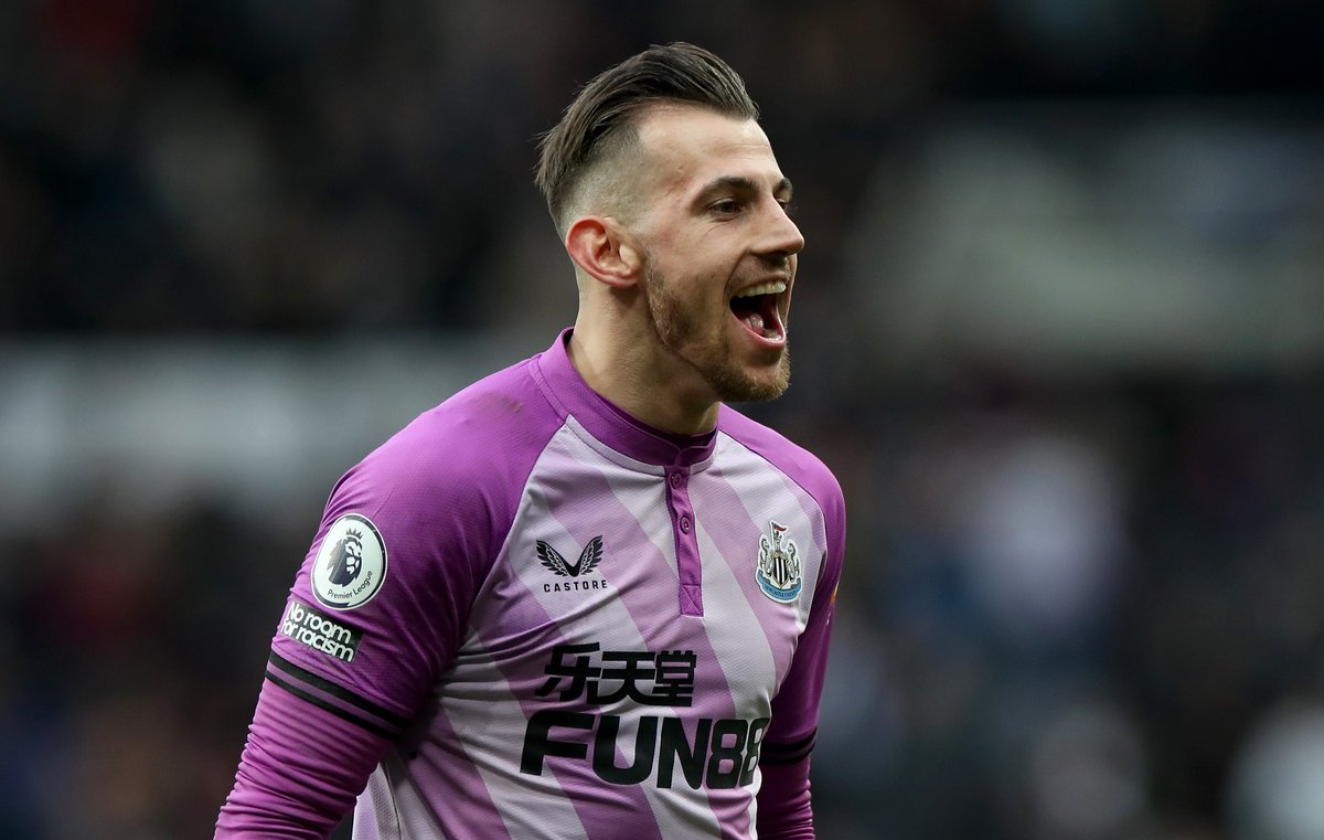 OfficialFPL's tweet photo. 📈 #FPL PRICE CHANGES 📉

⬆️ Martin Dubravka - £4.5m

⬇️ John McGinn - £5.6m
⬇️ Max Kilman - £4.5m https://t.co/ZuzII4YoS0