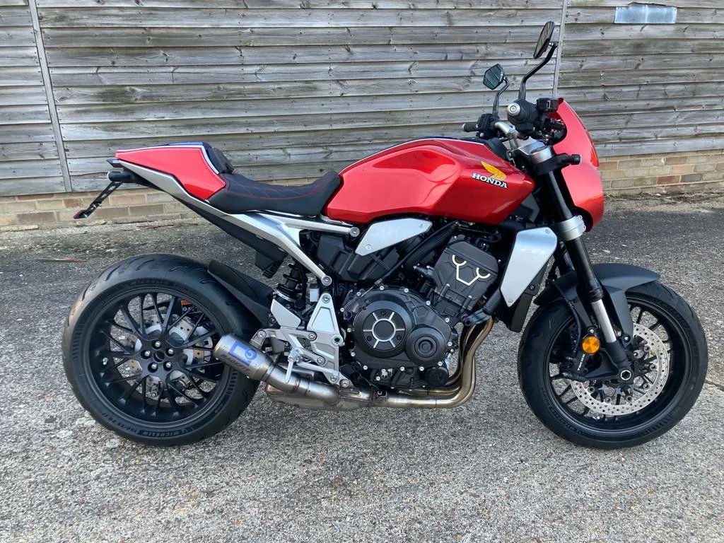 5fourmotorcycle's tweet photo. Order your Kits &amp; Parts for your CB1000R online today, or get in touch to chat about bespoke additions to upgrade your standard motorcycle.

https://t.co/srGY1BJ0es 
📸 Guy Willison https://t.co/dKtA4ZL16i