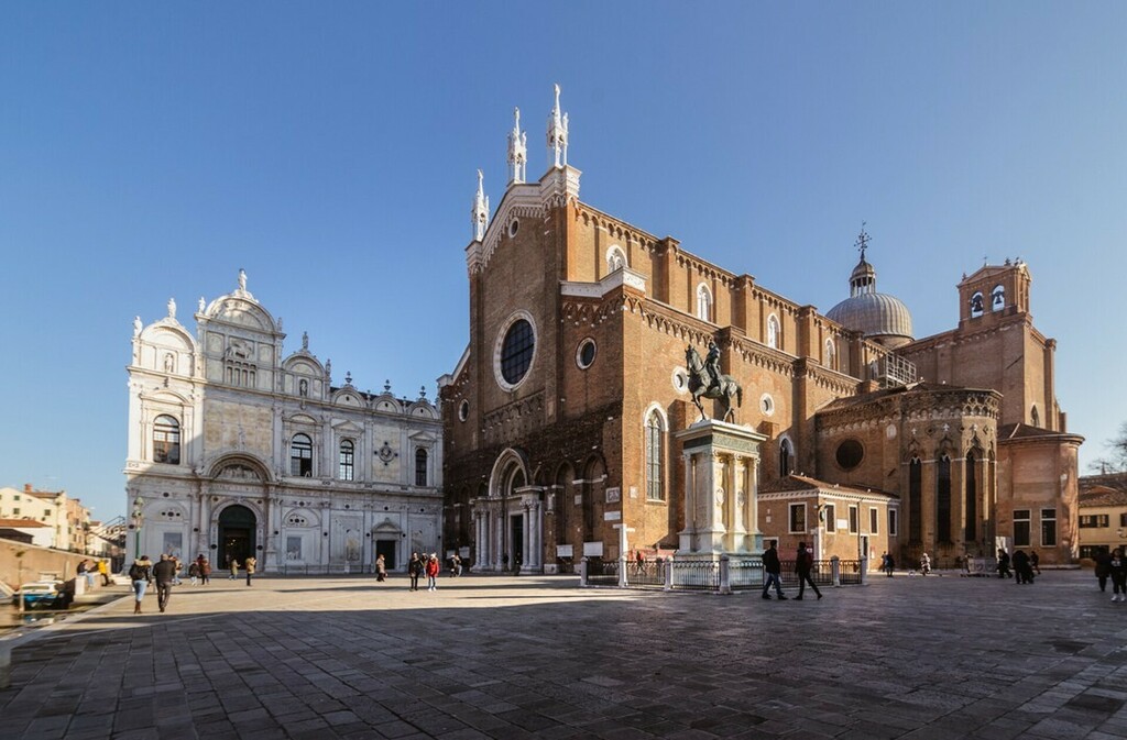 eraclea_palace's tweet photo. 👉 Visitare #Venezia con una guida turistica è un'esperienza fantastica

👉Tickets : https://t.co/tLLbi9KdEd https://t.co/2ucGNcVTp5