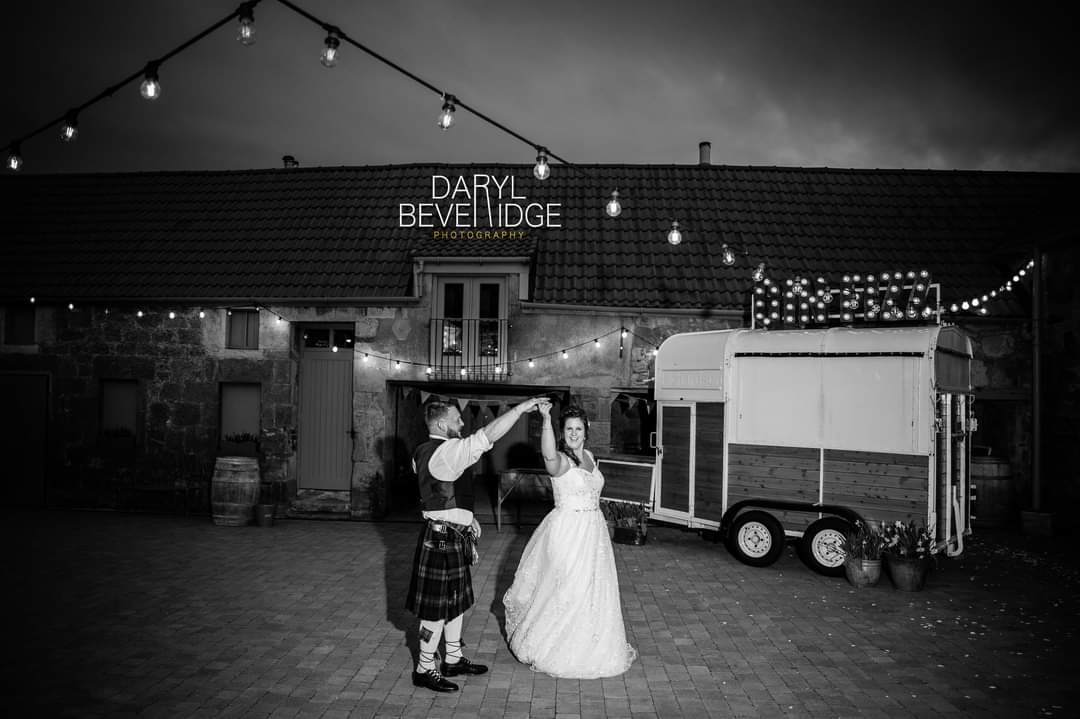 BeveridgeDaryl's tweet photo. Last shots of the day at Kirstyn &amp; Matt's superb wedding yesterday at the magnificent The Den at Culross - Weddings.

More to follow soon.

#scottishweddingphotographer #scottishweddings #fifeweddings #edinburghweddings #edinburghweddingphotographer https://t.co/xWn7vs6FL5