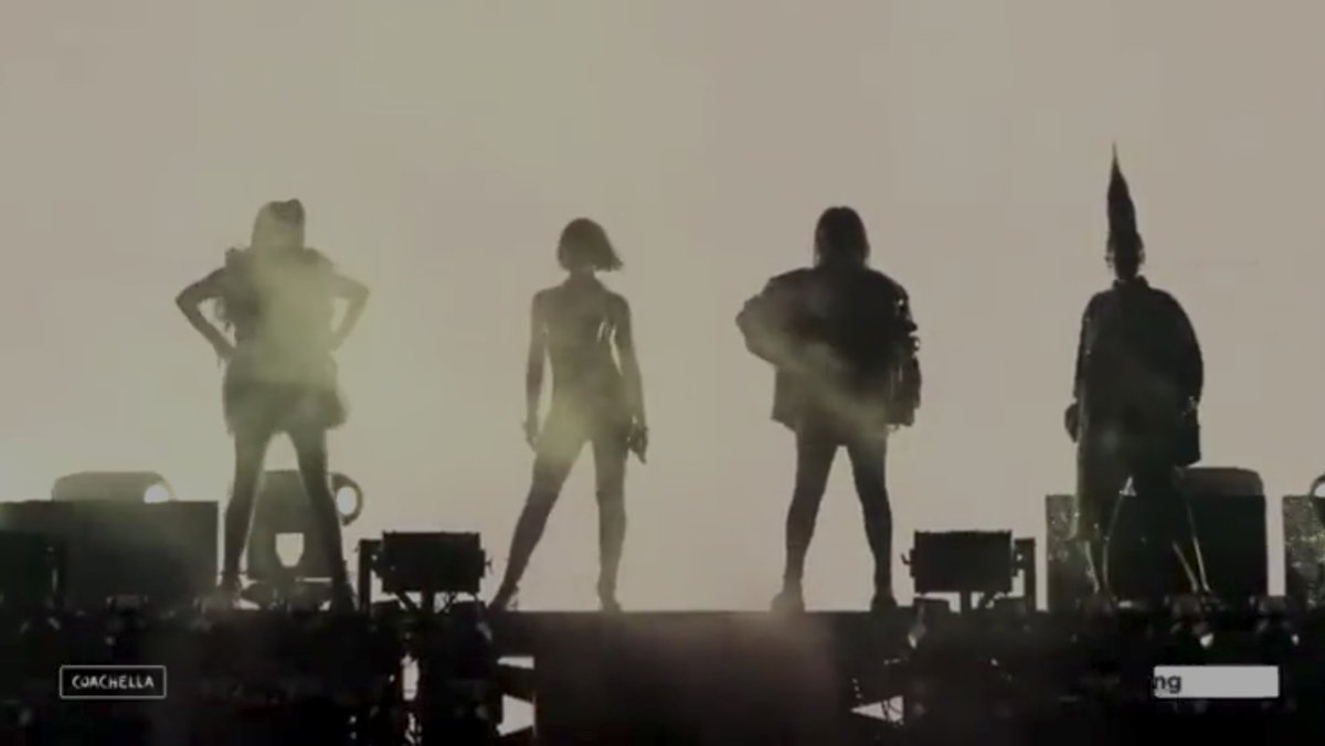 ReSolReWind's tweet image. The impact of a picture. #2NE1
#2NE1chella #2ne1fourever