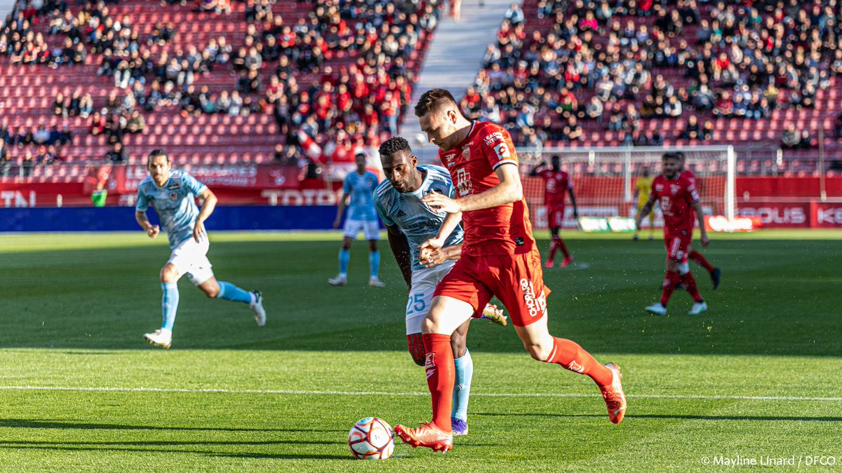 DFCO_Officiel's tweet photo. 📽️ Le résumé vidéo de DFCO - @ACAjaccio est disponible.
Les images 👉https://t.co/XouPcdXfBW
#DFCOACA https://t.co/NPwI7bpNCE