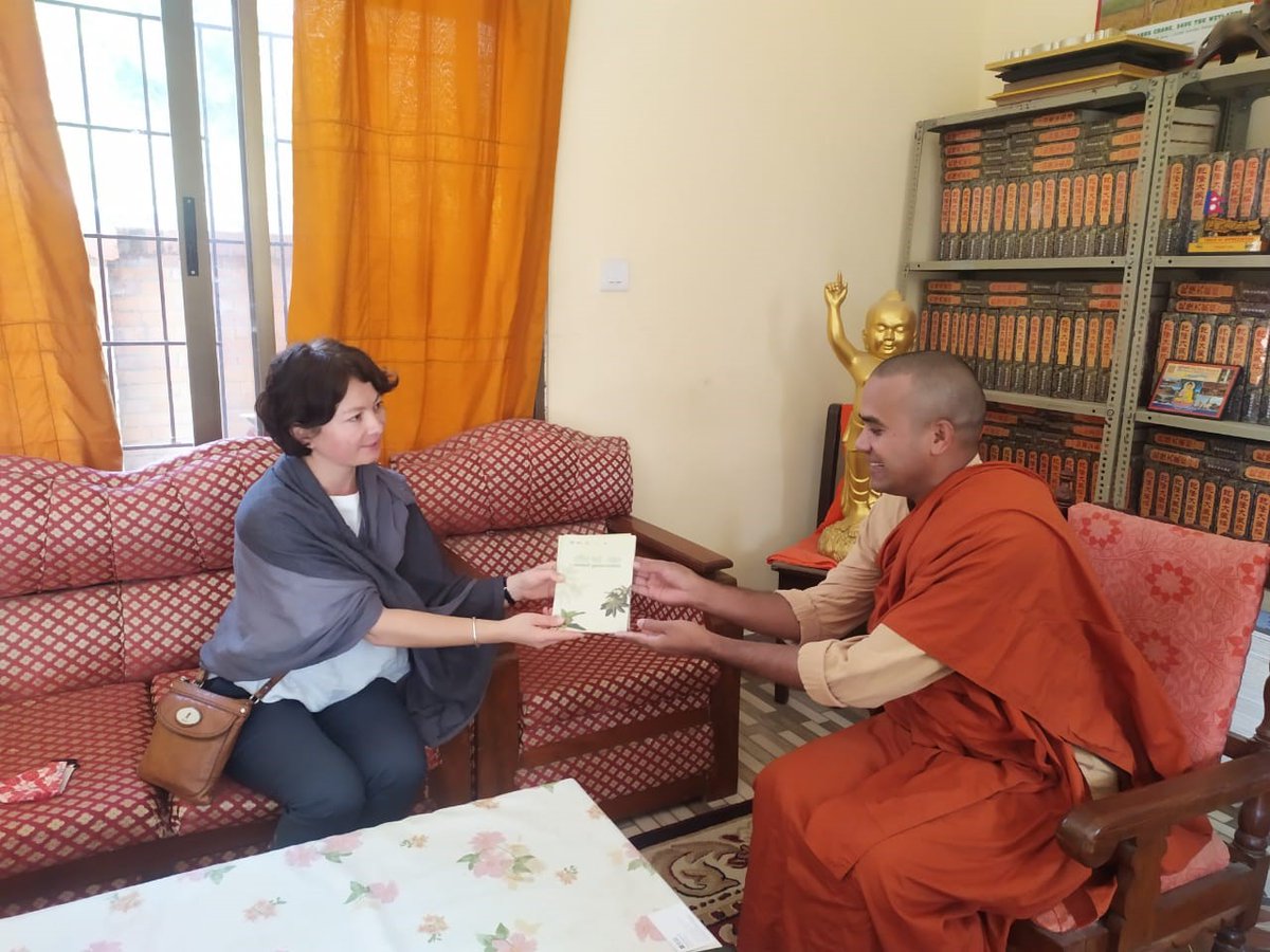 Really engaging conversation with Venerable Metteyya Shakyaputta, Vice Chair of <a href="/Lumbinidtrust/">Lumbini Development Trust</a> today

<a href="/npBritish/">British Council Nepal</a> is proud of this partnership and collaboration for #WOWLumbini to showcase our joint work around gender inclusion and gender equality 

#WoWSouthAsia