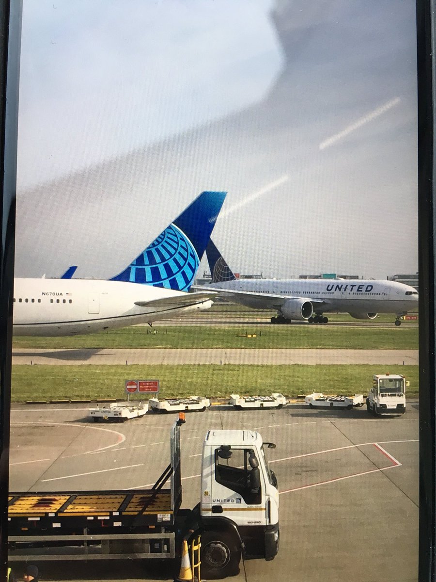 MAthwain's tweet photo. @UALondonLegends beautiful site at Heathrow.  United everywhere again ❤️ https://t.co/dk6al3HQ0x