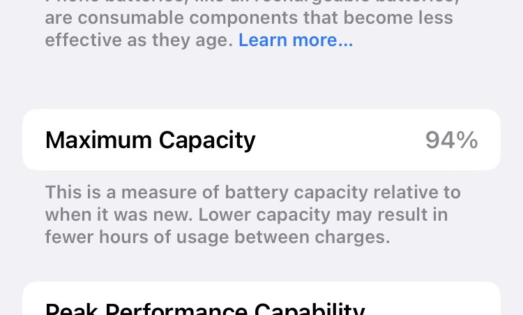 avenger_andy's tweet photo. Don’t worry it gets worse! #battery #iphone https://t.co/BL4XF82Wxg
