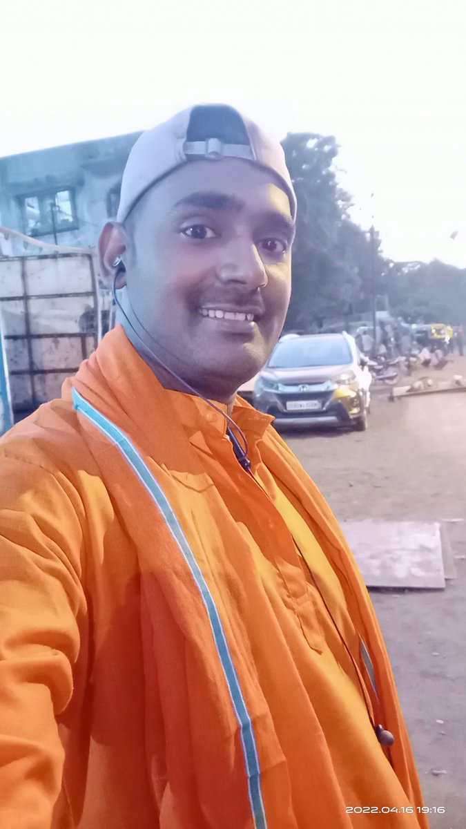 VIPULKU51923191's tweet photo. Jai shree Ram 🚩🚩🚩 https://t.co/vBetuXgktT