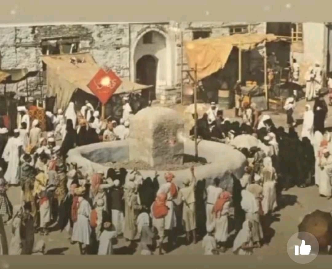 DharmikDeeksha's tweet photo. This is Mecca in 1480 !! https://t.co/RFBtrqLeYJ