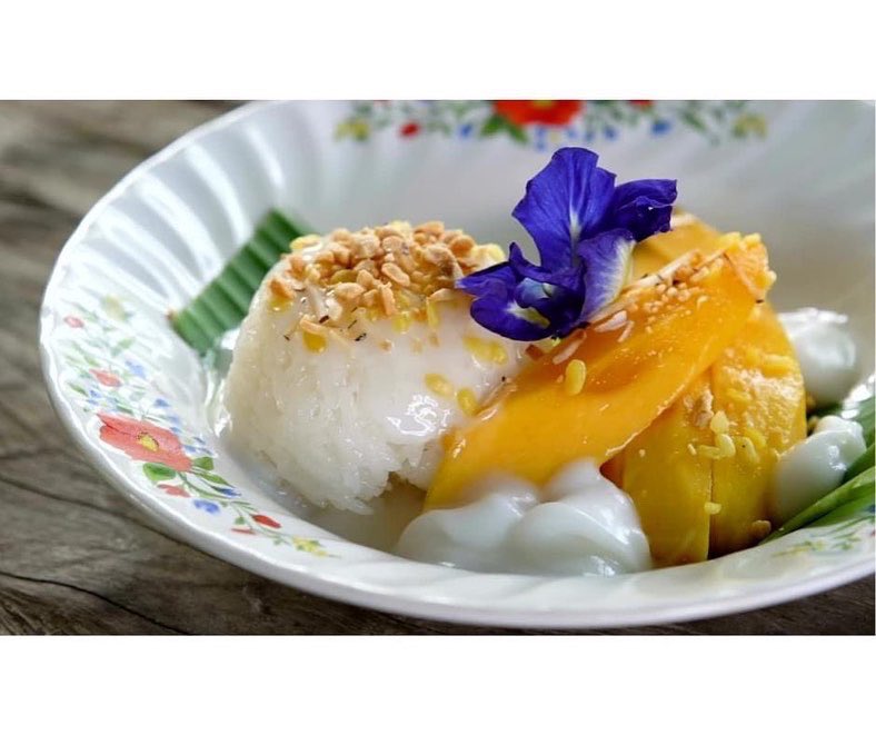 Parinoot_Aea's tweet photo. #ข้าวเหนียวมะม่วง #mangoAndStickyRice https://t.co/tSXB9hk2PV