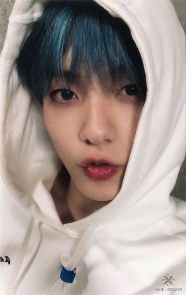 0098zip's tweet image. soobhwa in white hoodies &amp;gt;&amp;gt;&amp;gt;&amp;gt;&amp;gt; 

#SOOBIN #TXT @TXT_bighit #SEONGHWA #ATEEZ @ATEEZofficial