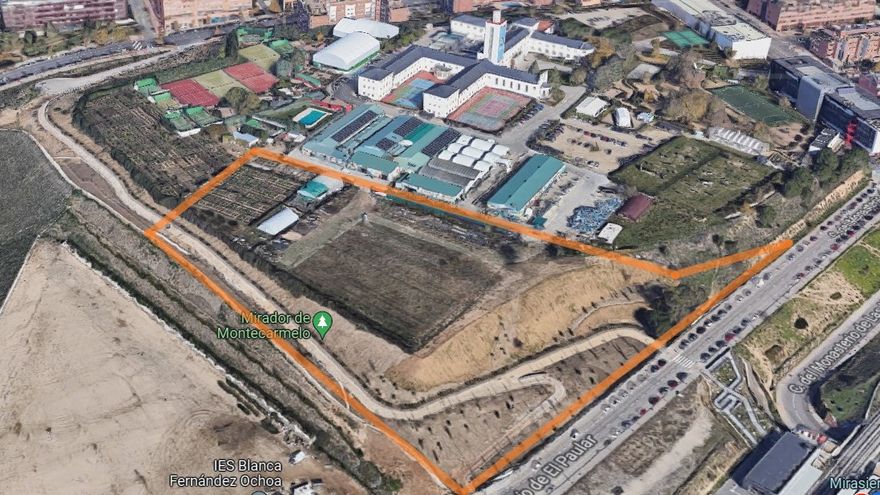 Esa parcela, como bien puede verse en la imagen que acompaña la noticia, lleva "ocupada" (no cedida, como se pretende ahora) por la <a href="/fundacionalapar/">Fundación A LA PAR</a> desde hace varios años, con unos huertos urbanos que le aportan ingresos por actividad económica.

eldiario.es/madrid/somos/a…

1/2