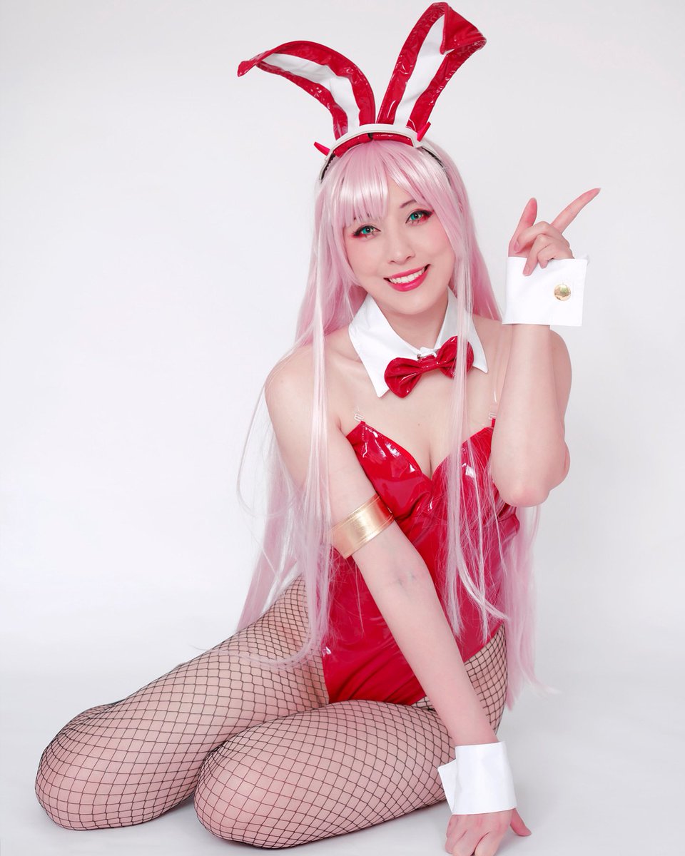 Annchirisu's tweet photo. Have a wonderful Sunday 🐣 

#zerotwocosplay  #HappyEaster https://t.co/iQCmB7HfgO
