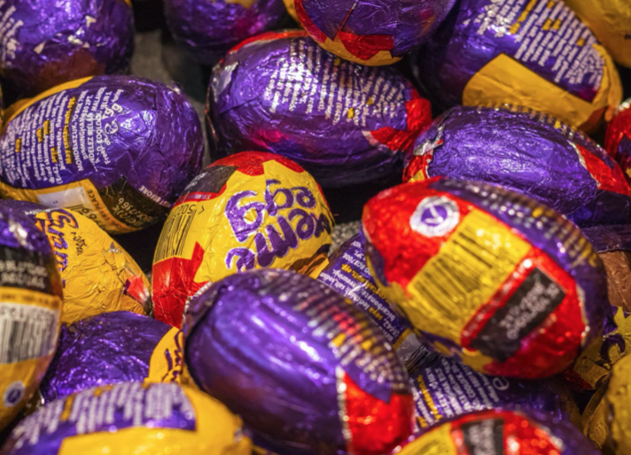ohpolly's tweet photo. A debate that needs to be settled, are you team Mini Eggs or Creme Eggs?

Like for Mini Eggs🥚
Retweet for Creme Eggs🐣

Shop new in here https://t.co/ZZe5mgF6Z8 https://t.co/JUzXy0hxgp