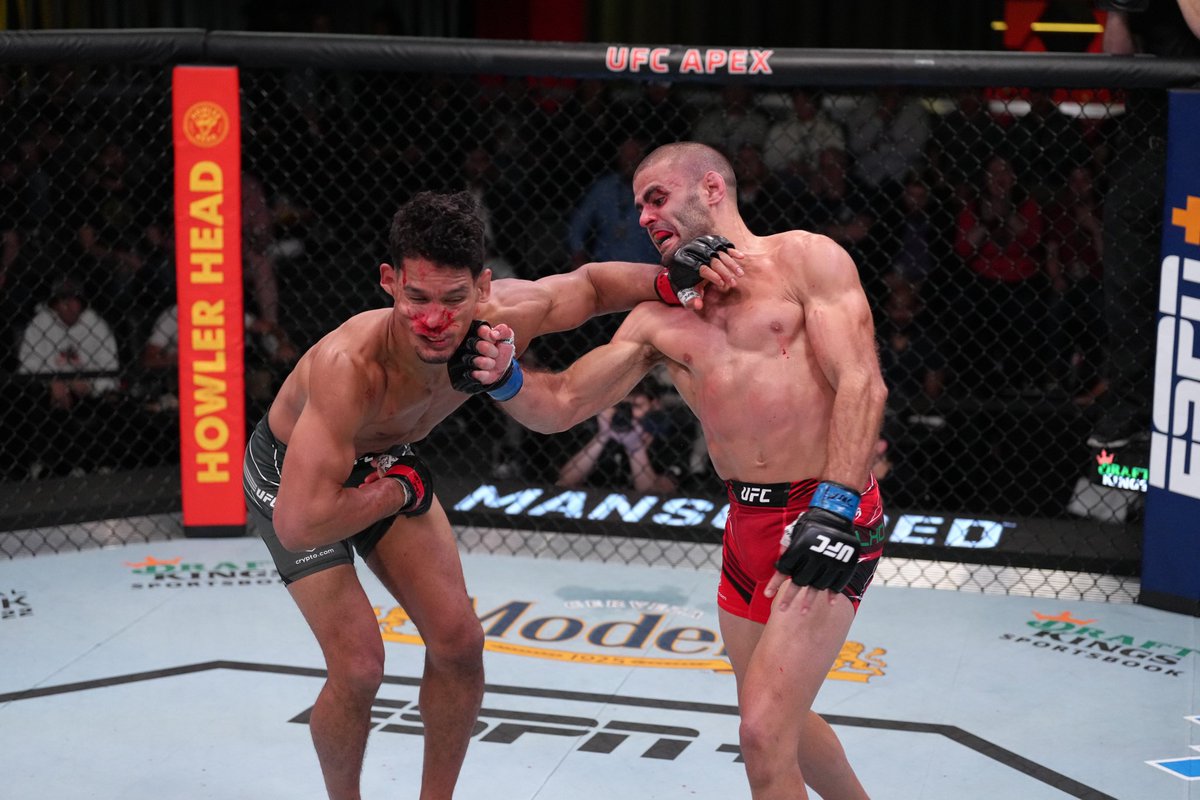 André Fialho 🇵🇹 conquistou a sua primeira vitória no UFC!

Parabéns, André! 👏