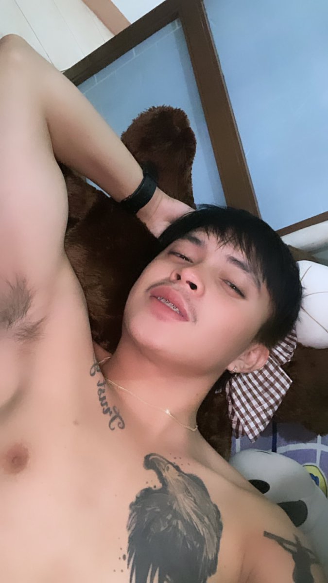 arns_bituin's tweet photo. Cold day🥶 https://t.co/ZnwKEQ1A7E