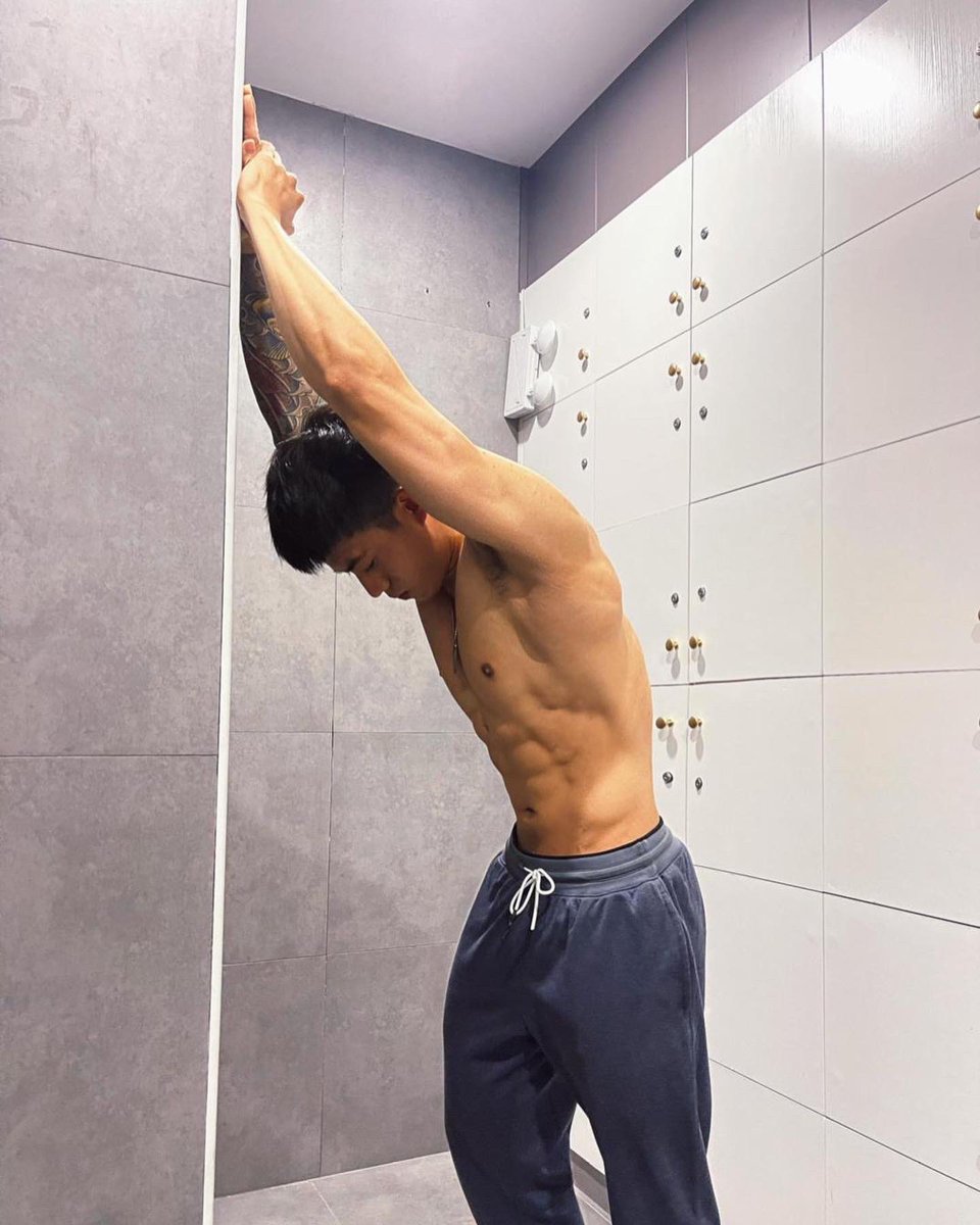 thosefabulous's tweet photo. 帕泽鲁 on Tintok #Chineseboy #Chineseguys #Chinesehunk #Chinesemuscle #asianhunk #asianmuscle #asianboy #asianguys https://t.co/6BGxtauWjC