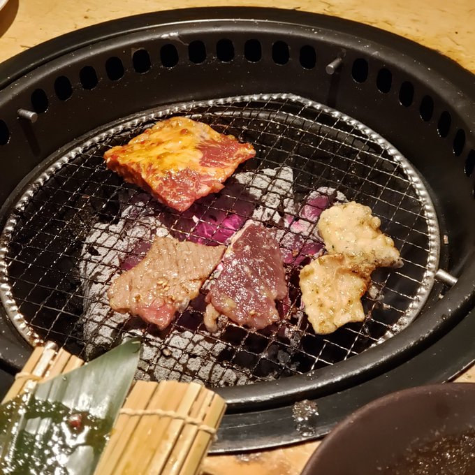 牛角ぱーてぃー始まってるよおおおおおおおおおおおおお🥩
フォロワー集まれええええええええええええええ📣 