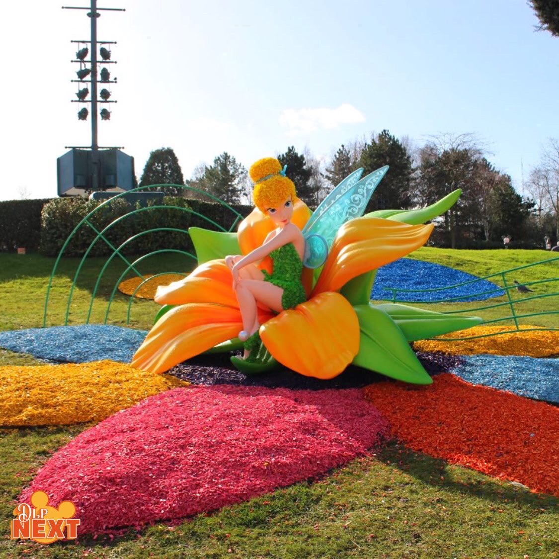 DlpNext's tweet photo. 𝗛𝗔𝗣𝗣𝗬 𝗘𝗔𝗦𝗧𝗘𝗥 🐣🐰
Avez-vous connu la saison 𝗦𝗽𝗿𝗶𝗻𝗴 𝗶𝗻𝘁𝗼 𝘁𝗼 𝘀𝘄𝗶𝗻𝗴 à @DisneylandParis ? 🌼🌸
#disneymagicmoments #disneyphotography #disneylandparis #disneylandparispa #dlpinsidears #dlpnext #happyeaster #joyeusespâques #spring https://t.co/2icNkBTSPJ