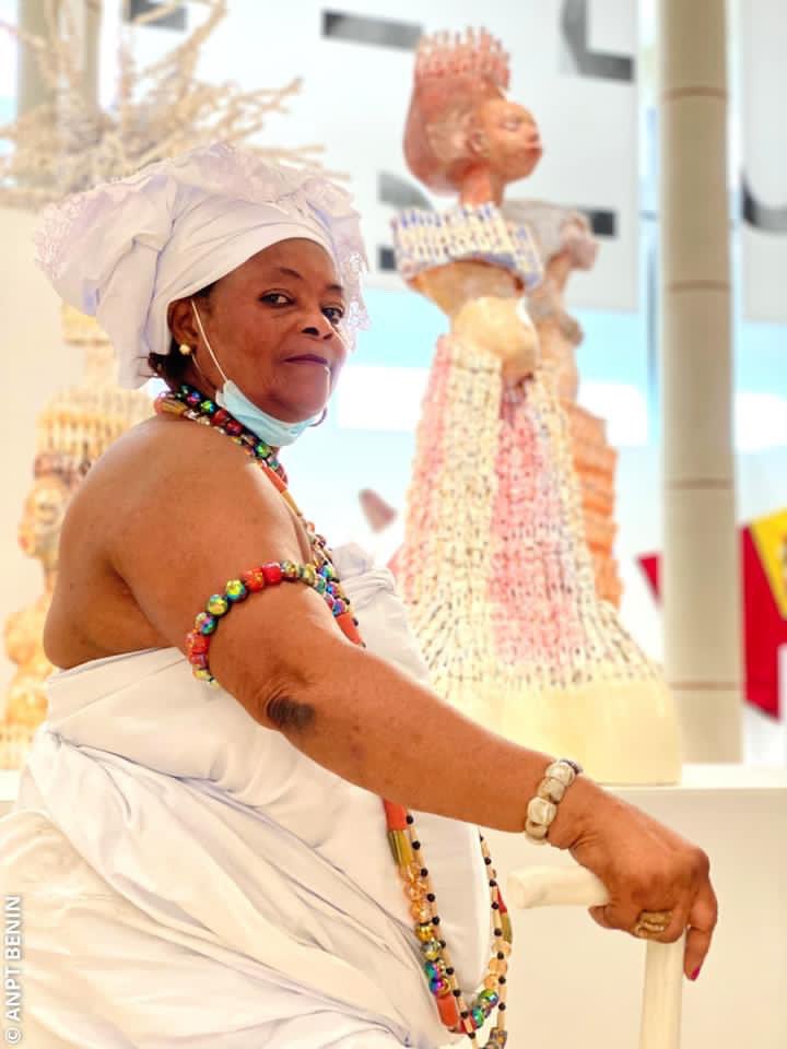 CulturesTradi's tweet photo. 🎨 Visite d’une communauté de Vodoun à L’Expo Art du Bénin.

Source : ANPT BÉNIN
#ArtduBénin #Patrimoine #Vodun
#Culture   #Africa #Team229 #Culture #Africa #African #cultureafricaine #Team228 #Ma_Culture_Mon_Identité #Vodoun #Waxeho #TresorsRoyaux
#Culture_Tradition #Benin229🇧🇯 https://t.co/odgrPyXS5O