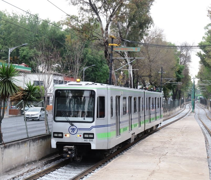 clusterferrovi1's tweet image. 70 Jahre deutsch-mexikanische Beziehungen, 2 Länder -eine #Straßenbahn: Der Stadtbahnwagen B, entwickelt in Deutschland durch die Firmen #DÜWAG/@SiemensMobility/BBC, wurde in 1980er Jahren nach Mexiko exportiert &amp;amp; dort durch Concarril/@Alstom gebaut. @DieRheinbahn @DVG_Duisburg