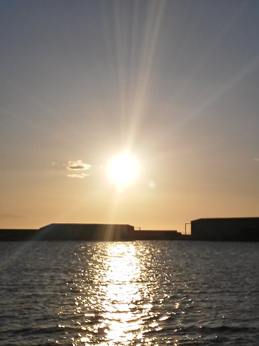 <a href="/BlueCalb/">Madame Barbara</a> 
Buongiorno Barbara e auguri di Buona Pasqua a te e ai tuoi cari, ricca di serena speranza e di gioia nell'animo.