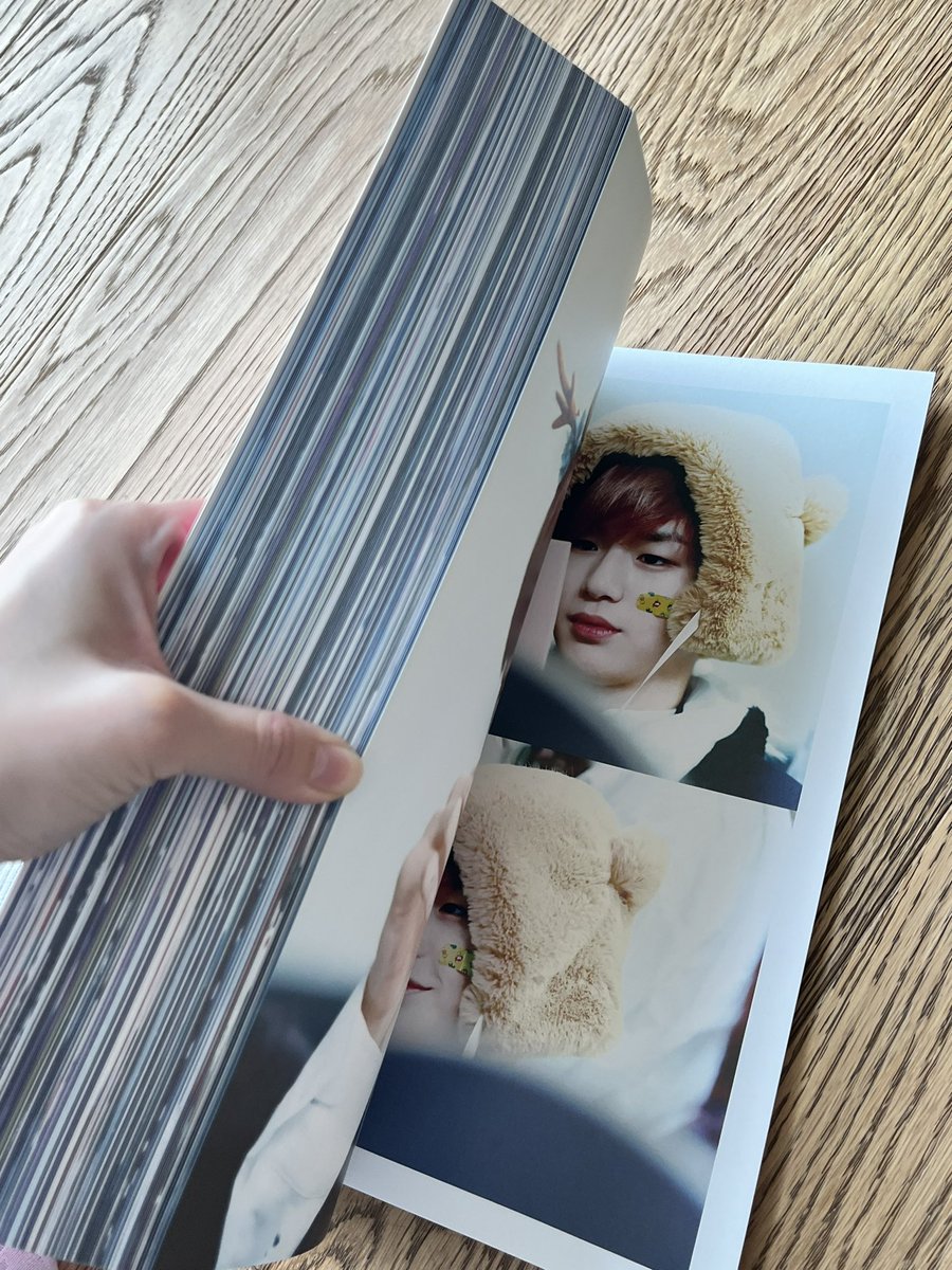 Indiecake's tweet image. (3) 강다니엘 피치업 포토북 
보물같은 포토북입니다…

위 타래에 가격 있어요
#kangdaniel #peachup #photobook #니엘 #양도 #판매