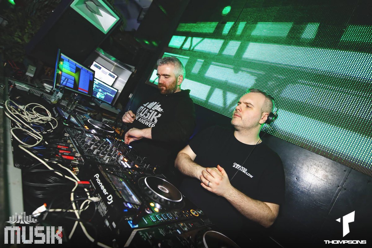 Feeling excited about being back in @ <a href="/ThompsonsGarage/">Thompsons Garage</a> main room warming up @MUSIKSUNDAYS for the master that is <a href="/GleaveOfficial/">Gleave</a> from 8pm tonight with <a href="/StayinLowMusic/">Stayin Low</a>

Chris Williams will be looking after the Terrace all night. 

Grab tickets here > glist.me/musikthompsons…