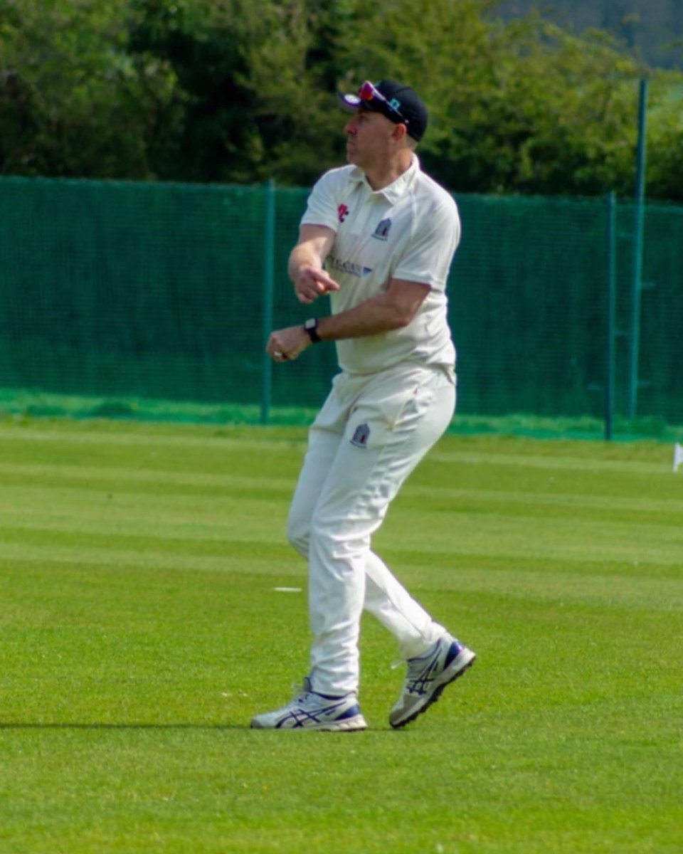 RikkiClarke81's tweet photo. First game for @shrewtoncc yesterday in our first friendly of the season. A good outing for all and a tough day for me after still getting over pneumonia. Managed 77 retired with the bat and a solid 8 overs under the belt. Good win for us to start the season off. #weareshrewton https://t.co/1GmQG1TwR2