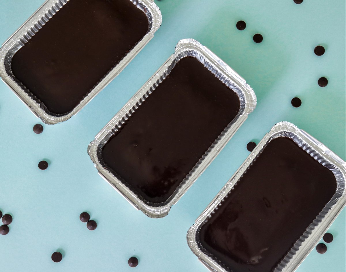 whiskmv's tweet photo. Life is simply too short to skip dessert!🤭
We have these Ganache Brownie Trays available for instant purchase today! Simply send us a message to have your orders delivered. https://t.co/sg78o7xYWa