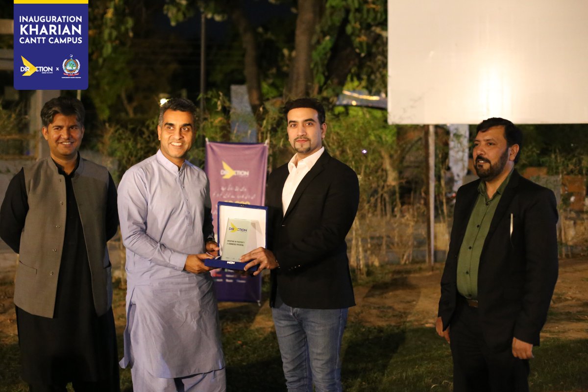 DirActionSkills's tweet photo. Special thanks to Mr. Fahim Ali (Cantanoment Executive Officer), Brig. Raja Azhar Ayub Kayani (President CBK), Maj. Touseef Tamami (DQ Station HQ), Mr. Naseer Ahmed (Vice President CBK), Mr. Ghulam Ahmed (Member CBK) and Engr. Dr. Shoaib Rauf.

#DirAction #Kharian #CampusLaunch https://t.co/cg8U8dyfS8