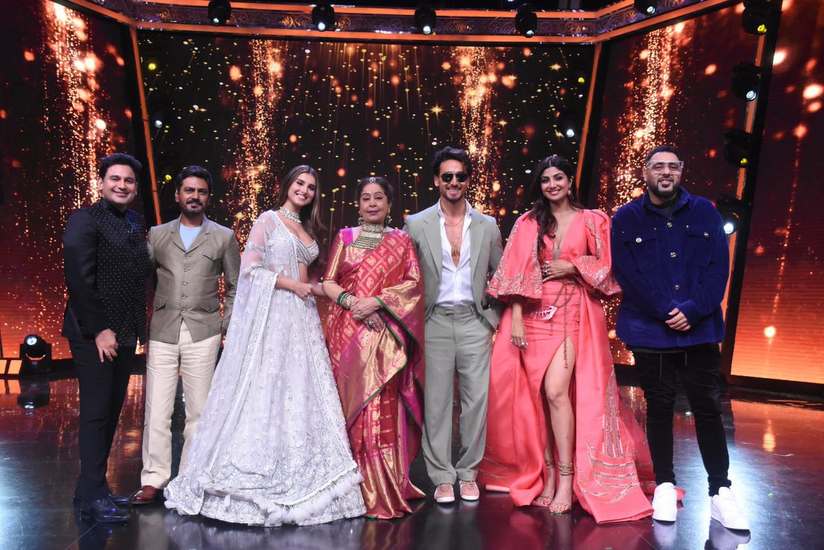 yodharaj's tweet photo. Guys I'm so excited for Grand Finale...
Aaj raat ko finale hai..
#IGTGrandFinaleonSonyTV 
I'm gonna watch it on @SonyLIV https://t.co/nDBEgxfMcZ