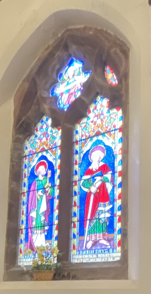 LordOrk's tweet photo. @WindowsLake Happy Easter.
Special Sunday Windows. Ulverston Parish Church.
#NiceWindows https://t.co/7gRmyijpl9