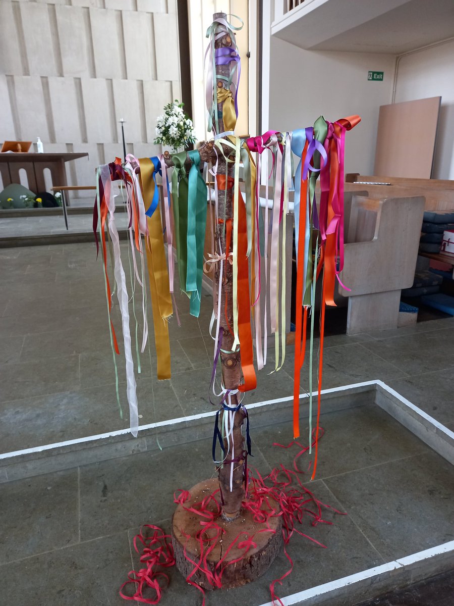 StChadsRubery's tweet photo. The blood-red ribbons of Good Friday have been replaced by colourful ribbons, each one a prayer for a new beginning. Alleluia, Christ is Risen! https://t.co/IpA3vHZxqP