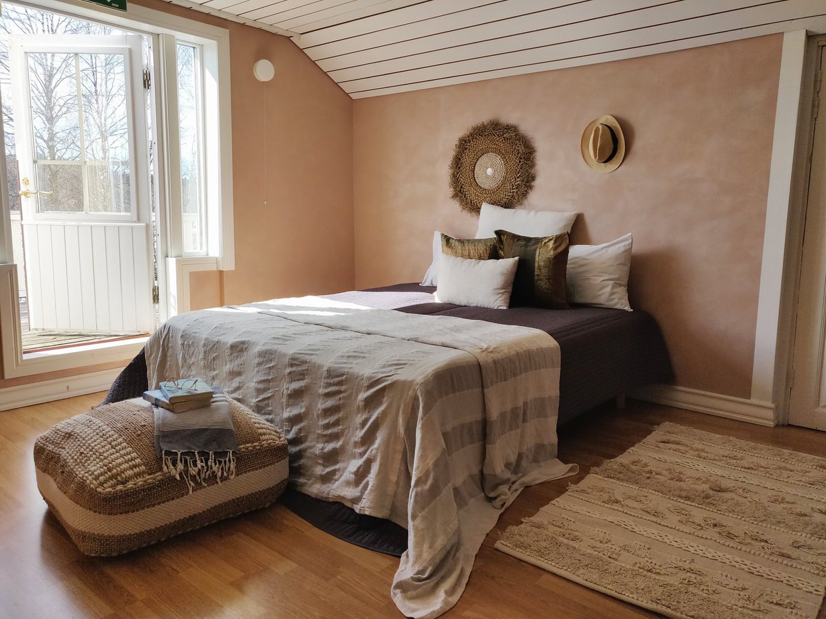 We are opening bed and breakfast near Tampere in June. You can follow the new project here: instagram.com/willapintele 
See you in the summer, either in Ylläs or Laitikkala! ☀️ 
#visitfinland #travel #bedandbreakfast #Finland #Pirkanmaa #visittampere